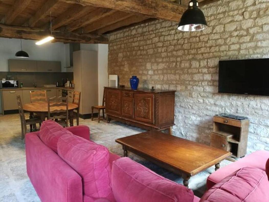 Château des Loups - Les Cèdres Bleus Echire Exterior foto